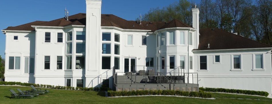 3 High-Tech Features for Luxury New Homes