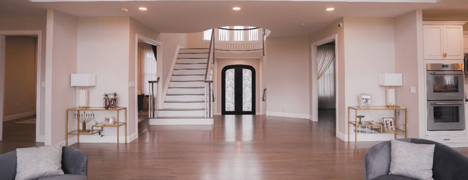 Laminate Flooring Guide: Underlayment & Installation