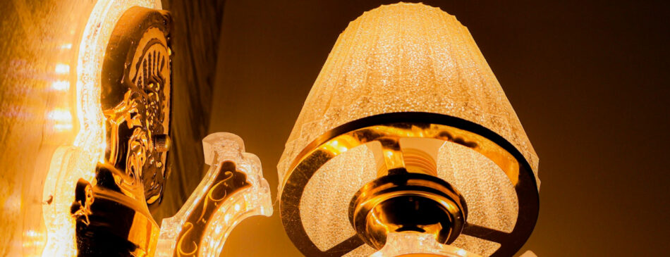 Warm vs. Cool Lighting: Mood & Design Effects