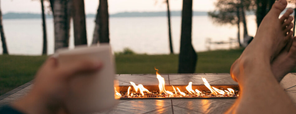 Building a Backyard Fire Pit: Safety & Style