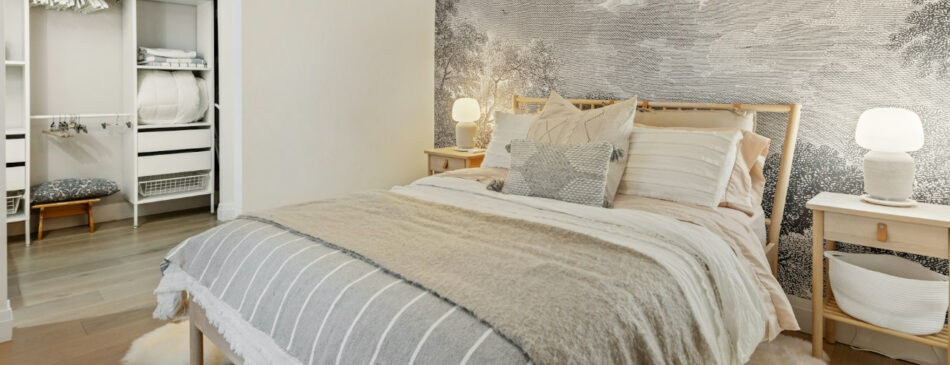 Accent Walls: Paint, Wallpaper, or Panels?